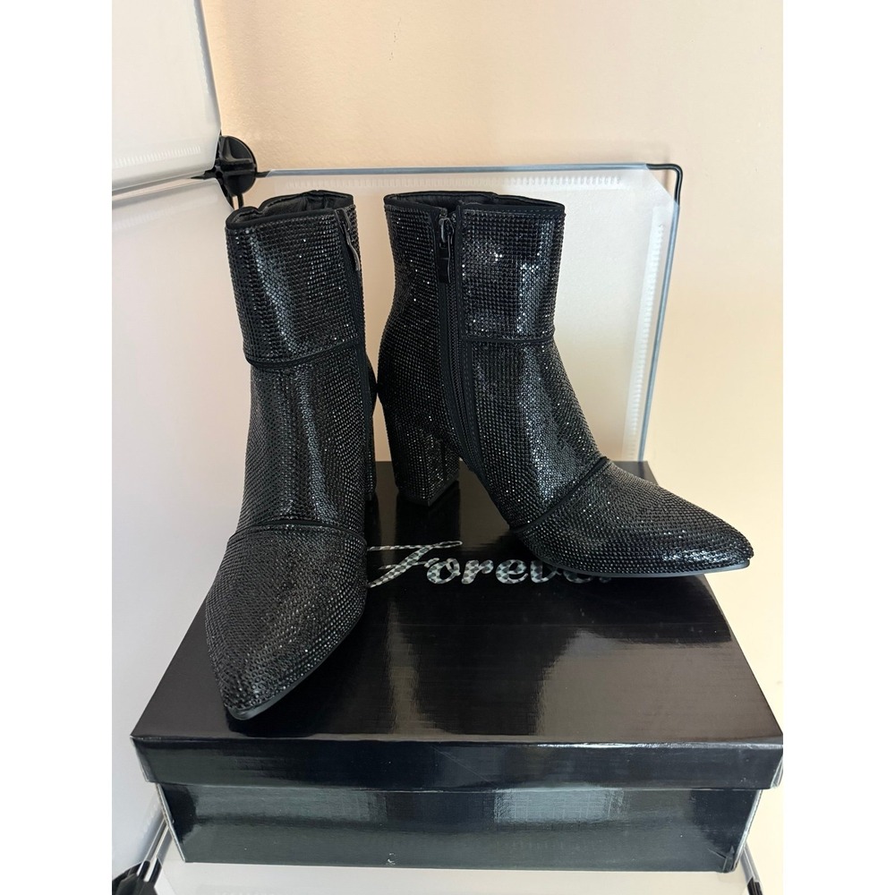Forever Link Women's Rhinestone Embellished Pointed Toe Ankle Bootie Size 6.5